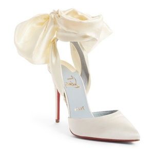 RARE Louboutin Douce du Desert Ivory Satin Pump